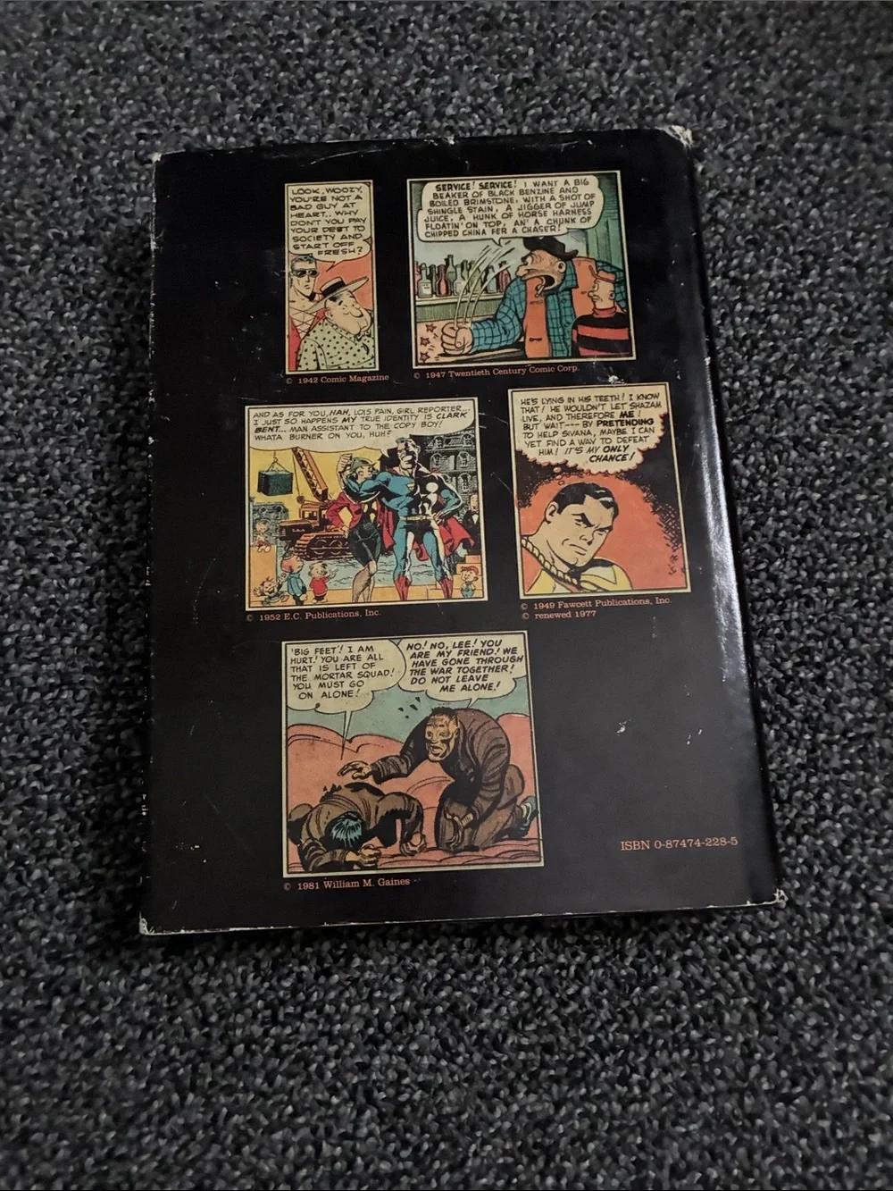 A Smithsonian Book of Comic-Book Comics - Black Cover Edition